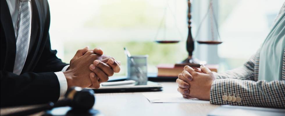 Bekar Consultores:&nbsp;Diferencias entre conciliación, negociación y demanda judicial